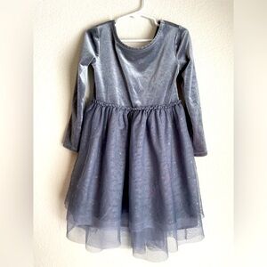 Cat & Jack Shimmering Silver Stars Kids long sleeve Dress size XS 4/5